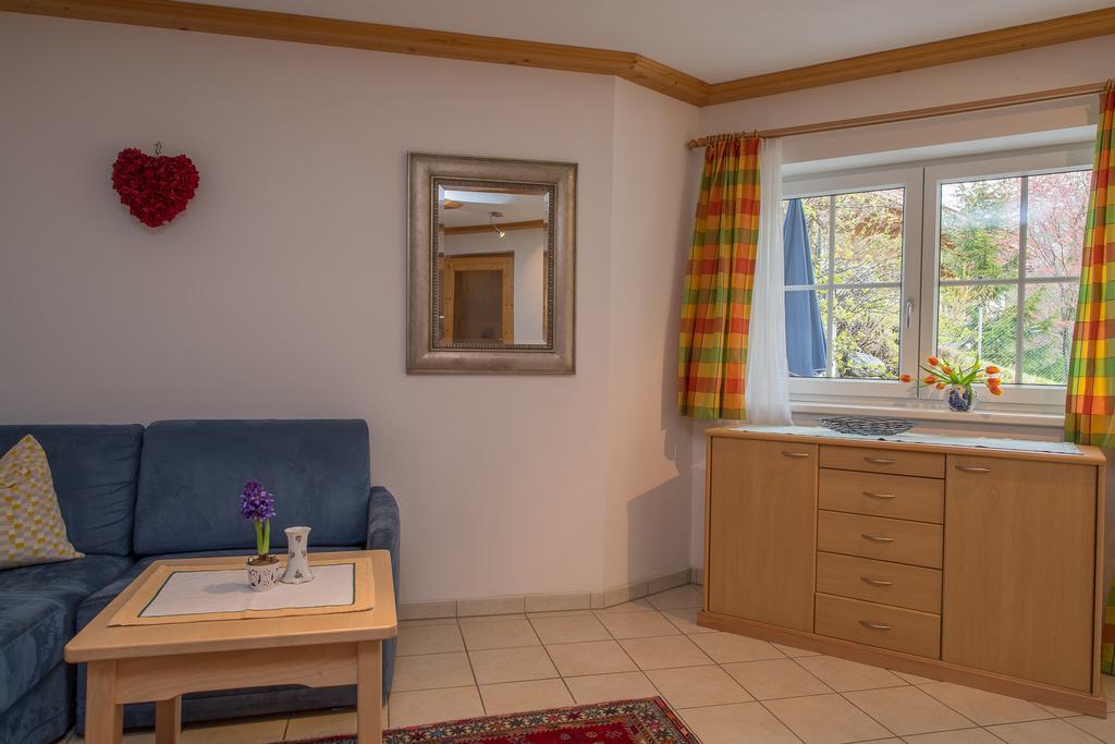 Landhaus Charlotte Am Geigenbuehel -Apartments 제펠드 인 티롤 외부 사진