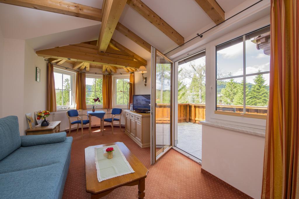 Landhaus Charlotte Am Geigenbuehel -Apartments 제펠드 인 티롤 외부 사진
