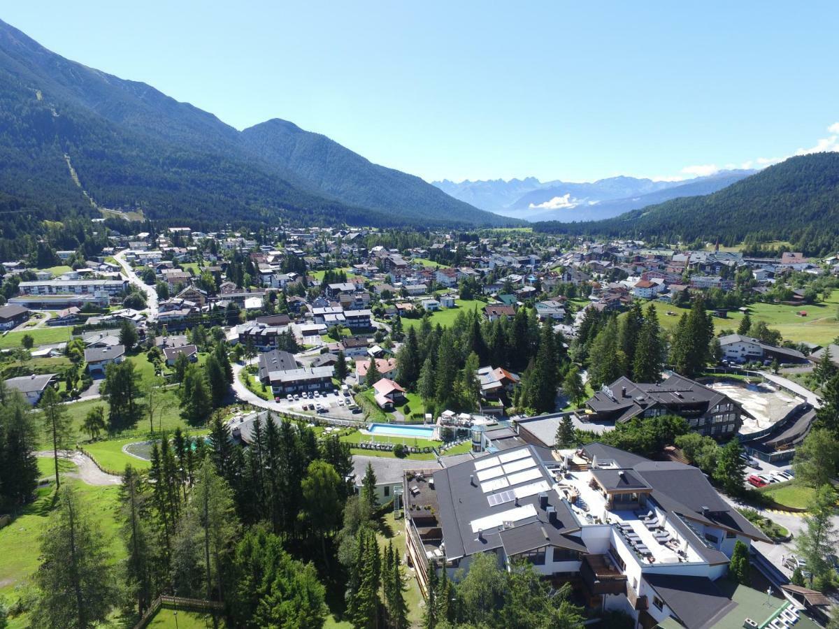 Landhaus Charlotte Am Geigenbuehel -Apartments 제펠드 인 티롤 외부 사진